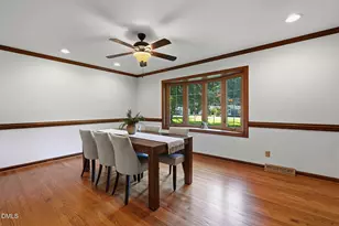 5009 Stockton Dr, Raleigh, NC 27606 - Photo 5
