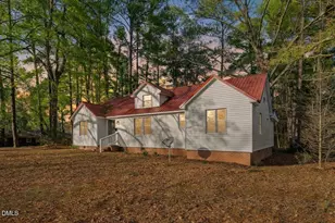 210 N Monroe Ave, Sanford, NC 27330 - Photo 1