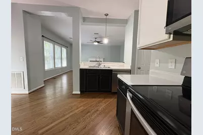 404 Patriot Place, Hillsborough, NC 27278 - Photo 19