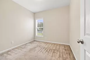8111 Willowglen Dr, Raleigh, NC 27616 - Photo 15