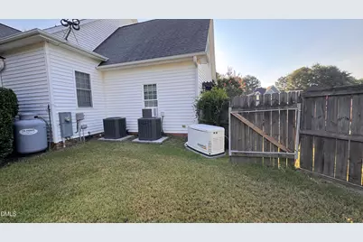 164 Sherman Pines Drive, Fuquay Varina, NC 27526 - Photo 9