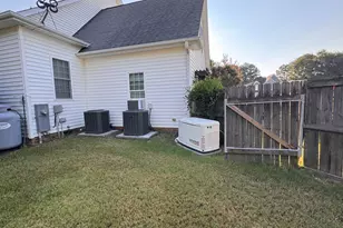 164 Sherman Pines Dr, Fuquay Varina, NC 27526 - Photo 9