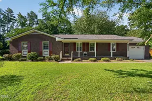 1307 Charles Dr, Laurinburg, NC 28352 - Photo 1