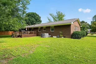 1307 Charles Dr, Laurinburg, NC 28352 - Photo 29