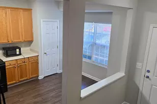 131 Anterbury Dr, Apex, NC 27502 - Photo 3