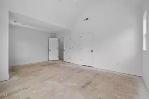 516 Heather Dr, Raleigh, NC 27606 - Photo 23
