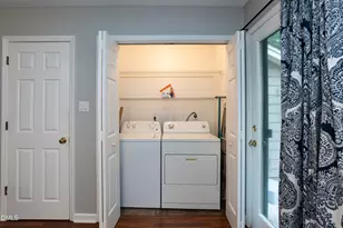61 Crystal Oaks Ct, Durham, NC 27707 - Photo 17