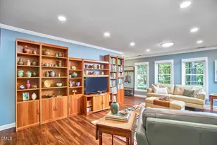 6914 Falconbridge Rd, Chapel Hill, NC 27517 - Photo 13
