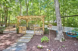 6914 Falconbridge Rd, Chapel Hill, NC 27517 - Photo 45