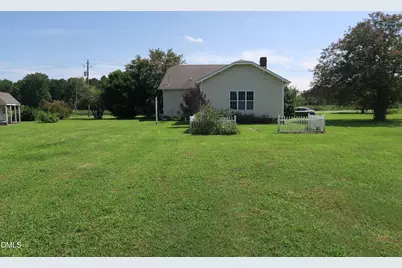4611 Old Beulah Road, Selma, NC 27576 - Photo 7