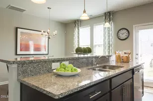 18 Hanging Moss Trl, Clayton, NC 27527 - Photo 5