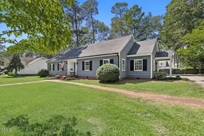 1106 S 1st Street, Smithfield, NC 27577 - Photo 3
