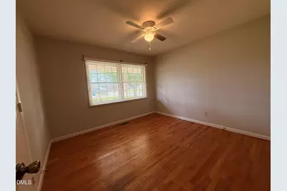 803 W Morris Circle, Dunn, NC 28334 - Photo 15