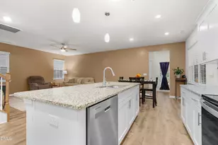 400 Haywood Glen Dr, Knightdale, NC 27545 - Photo 13