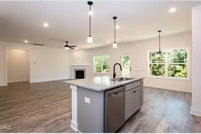 619 Melrose Court, Sanford, NC 27330 - Photo 7