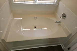 5601 Picnic Rock Ln, Raleigh, NC 27613 - Photo 23