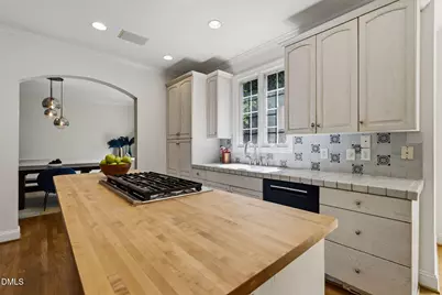 1005 Woodlot Ridge Road, Chapel Hill, NC 27516 - Photo 7