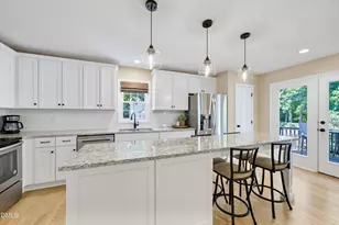 310 Castle Hayne Dr, Cary, NC 27519 - Photo 11