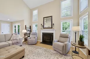 310 Castle Hayne Dr, Cary, NC 27519 - Photo 7