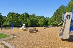 310 Castle Hayne Dr, Cary, NC 27519 - Photo 51