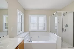 310 Castle Hayne Dr, Cary, NC 27519 - Photo 29