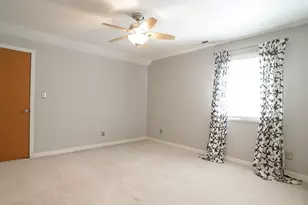 818 Lake Forest Dr, Raleigh, NC 27615 - Photo 39