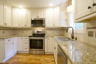 818 Lake Forest Dr, Raleigh, NC 27615 - Photo 5