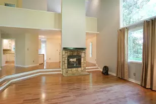 818 Lake Forest Dr, Raleigh, NC 27615 - Photo 3