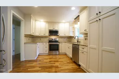 818 Lake Forest Drive, Raleigh, NC 27615 - Photo 25