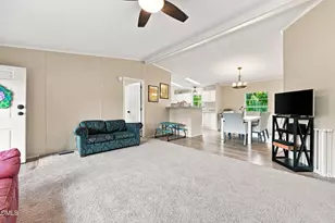 117 Plant Bed Ln, Sanford, NC 27332 - Photo 5
