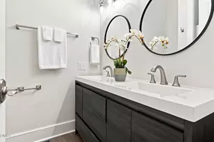 110 Woodland Dr, Cary, NC 27513 - Photo 7