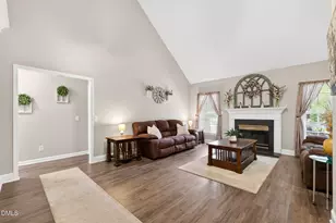 389 Burton St, Fuquay-Varina, NC 27526 - Photo 3