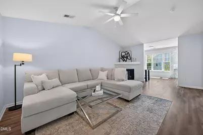 2400 Huntscroft Lane #202, Raleigh, NC 27617 - Photo 7