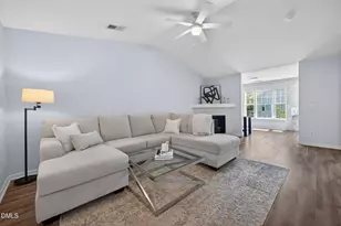 2400 Huntscroft Ln, Raleigh, NC 27617 - Photo 7