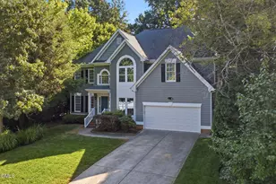 106 Ashwyn Ct, Cary, NC 27518 - Photo 3
