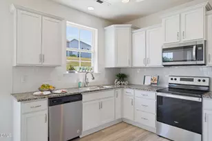 1268 Sidney Crk Dr, Zebulon, NC 27597 - Photo 3