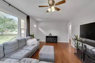 165 Windsor Dr, Wake Forest, NC 27587 - Photo 3