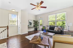 1529 Crafton Way, Raleigh, NC 27607 - Photo 3