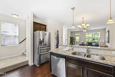 1529 Crafton Way, Raleigh, NC 27607 - Photo 15