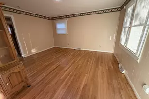 114 N Garden Ave, Siler City, NC 27344 - Photo 9