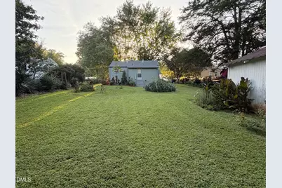 114 N Garden Avenue, Siler City, NC 27344 - Photo 7
