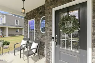 529 Barneswyck Dr, Fuquay-Varina, NC 27526 - Photo 3