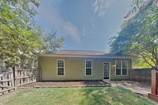 557 McCarthy Dr, Clayton, NC 27527 - Photo 17