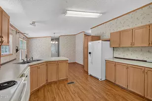 7026 Southern Ct, Oxford, NC 27565 - Photo 5