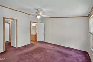 7026 Southern Ct, Oxford, NC 27565 - Photo 9
