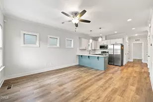 701 Grant St, Durham, NC 27701 - Photo 5