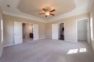 2725 Mosquera Dr, Fayetteville, NC 28306 - Photo 9