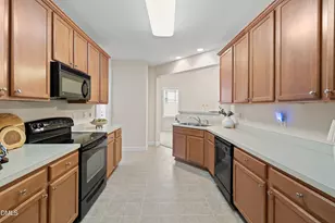 3414 Sunbright Ln, Raleigh, NC 27610 - Photo 11
