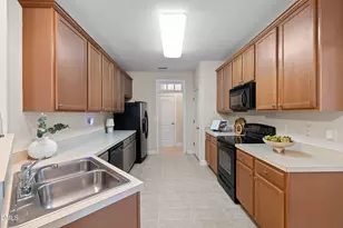 3414 Sunbright Ln, Raleigh, NC 27610 - Photo 9