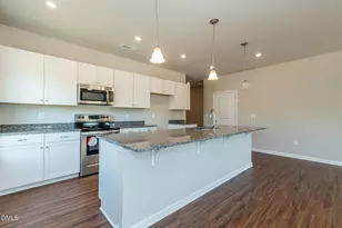 216 E American Marigold Dr, Benson, NC 27504 - Photo 5